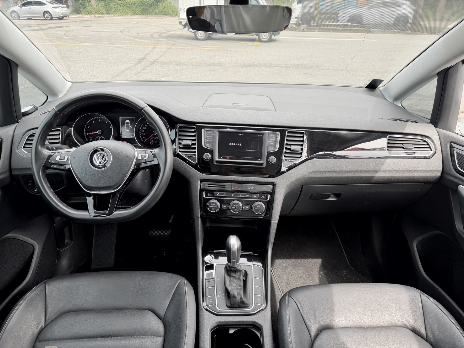 2017 Volkswagen Golf Sportsvan 280 TSI Highline 冰川白