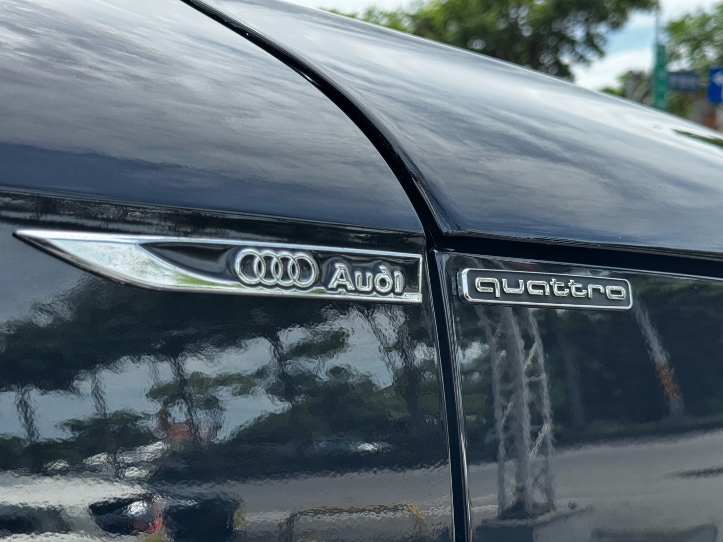 2009 TTS Coupé 2.0 TFSI quattro 幻影黑