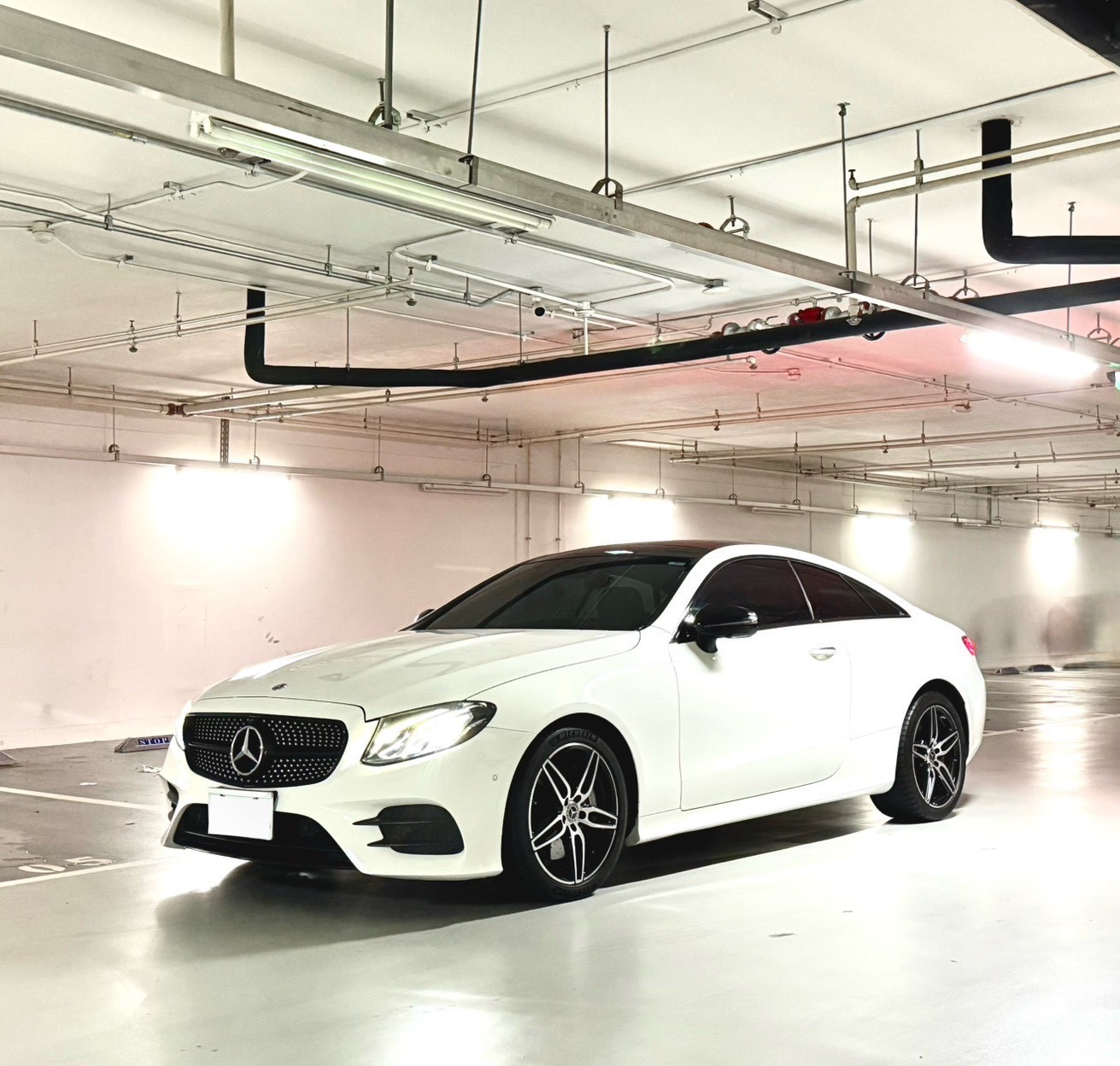 2018 M-Benz E-Class Coupé E400 4MATIC 極地白