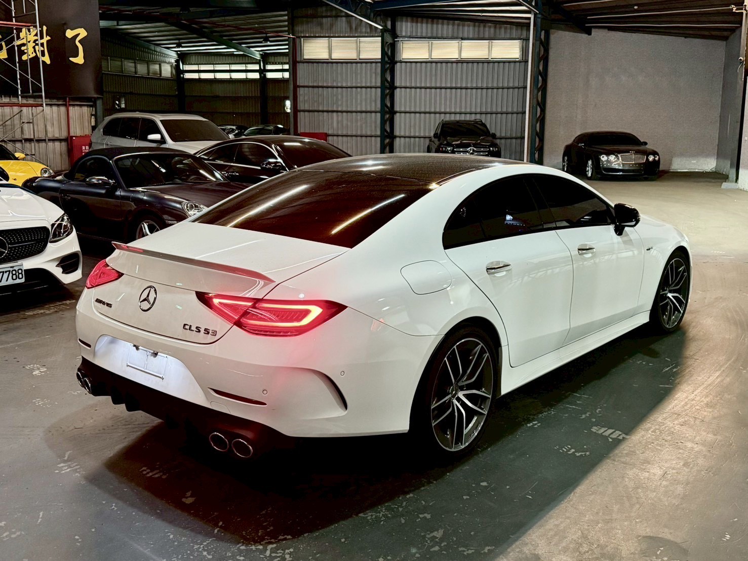 2020 M-Benz CLS AMG 53 4MATIC+極地白