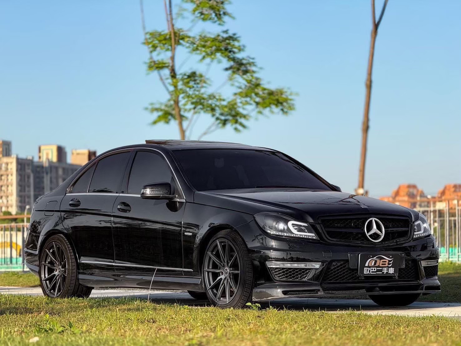 2012 c250 63樣式 龍麟尾燈 排氣管 安卓機 鋁圈
