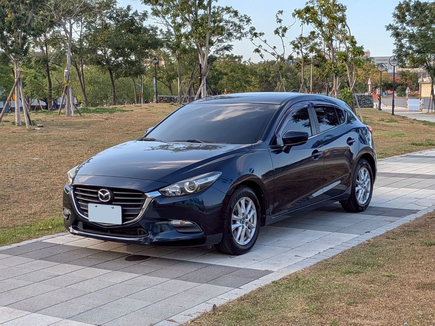 2018 mazda3 低階找錢版本