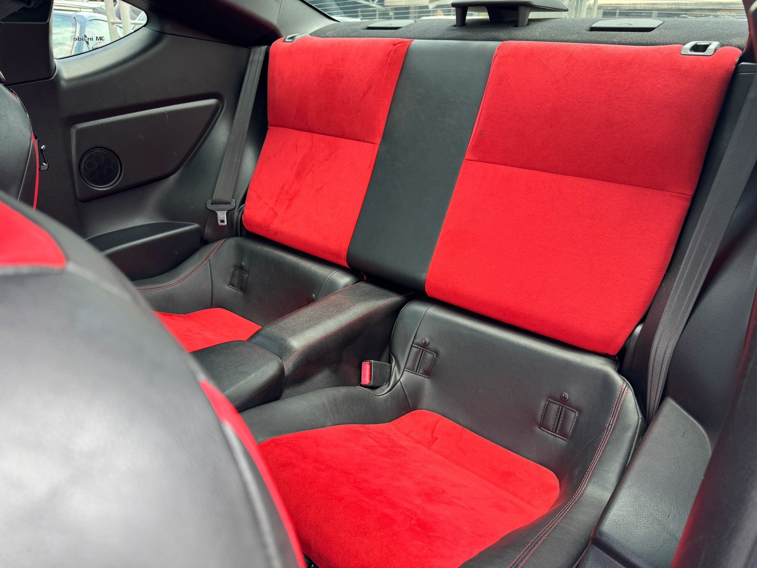 2012 Toyota 86 2.0 Aero 武士黑