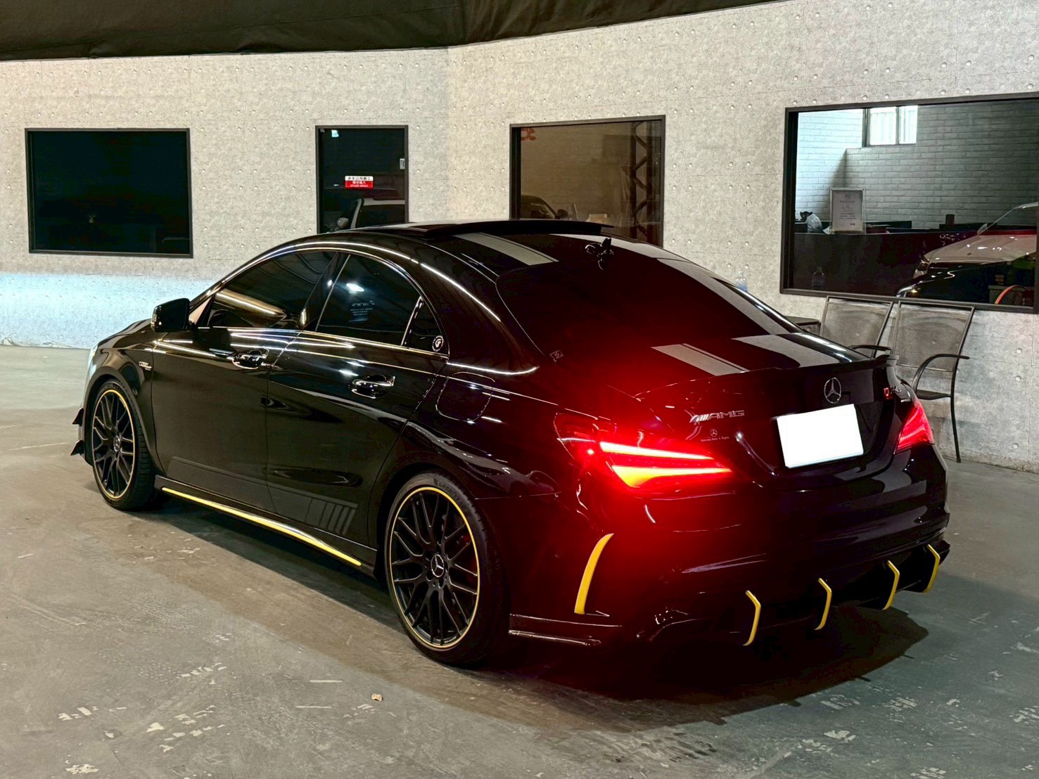 2018 M-Benz CLA-Class AMG CLA45 Yellow Edition
