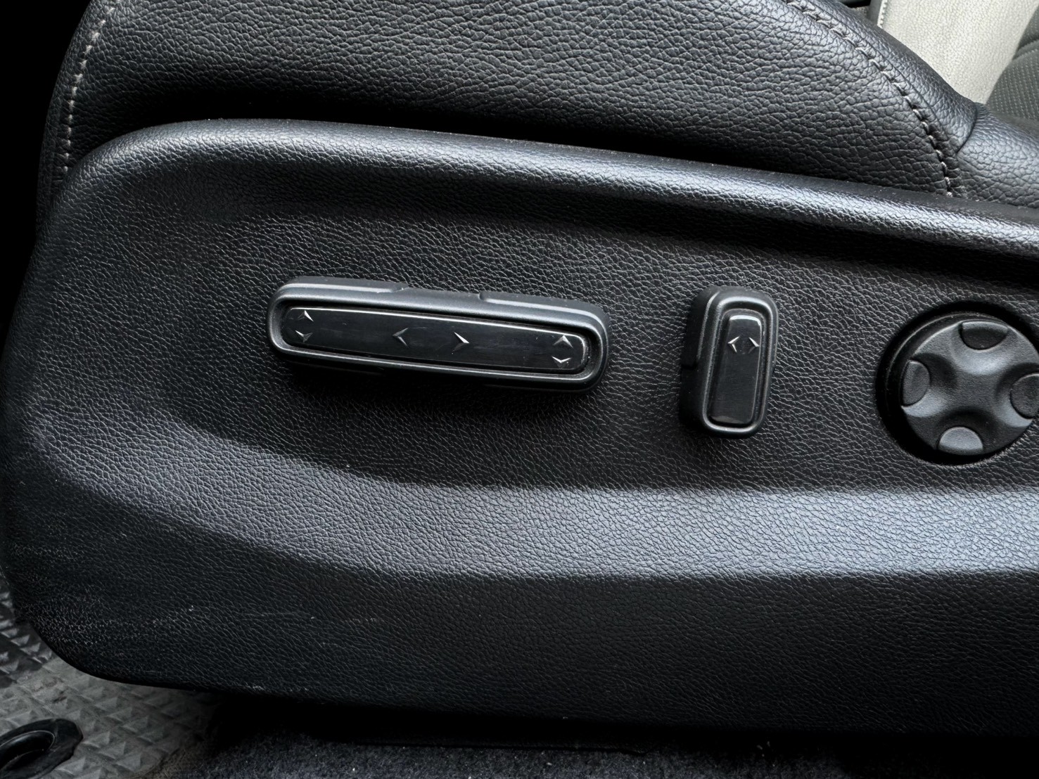 2018 Honda CR-V 1.5 S 極地白