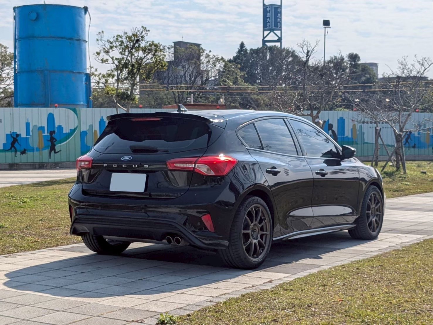 2021 focus st-line lommel版