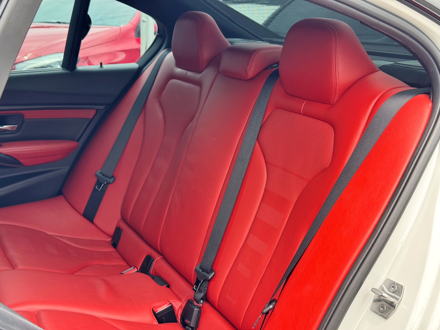 2016 BMW 3-Series Sedan M3 極地白