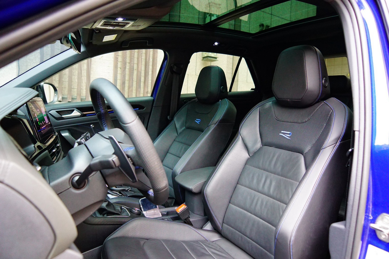 2022 Volkswagen T-ROC R 炫光藍
