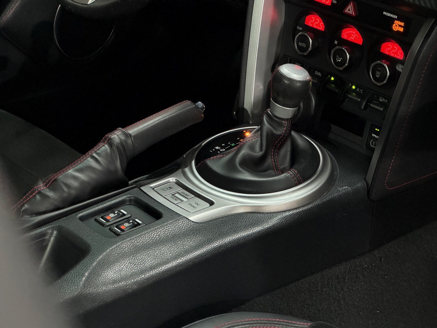 2014 Toyota 86 2.0 Limited 結晶黑