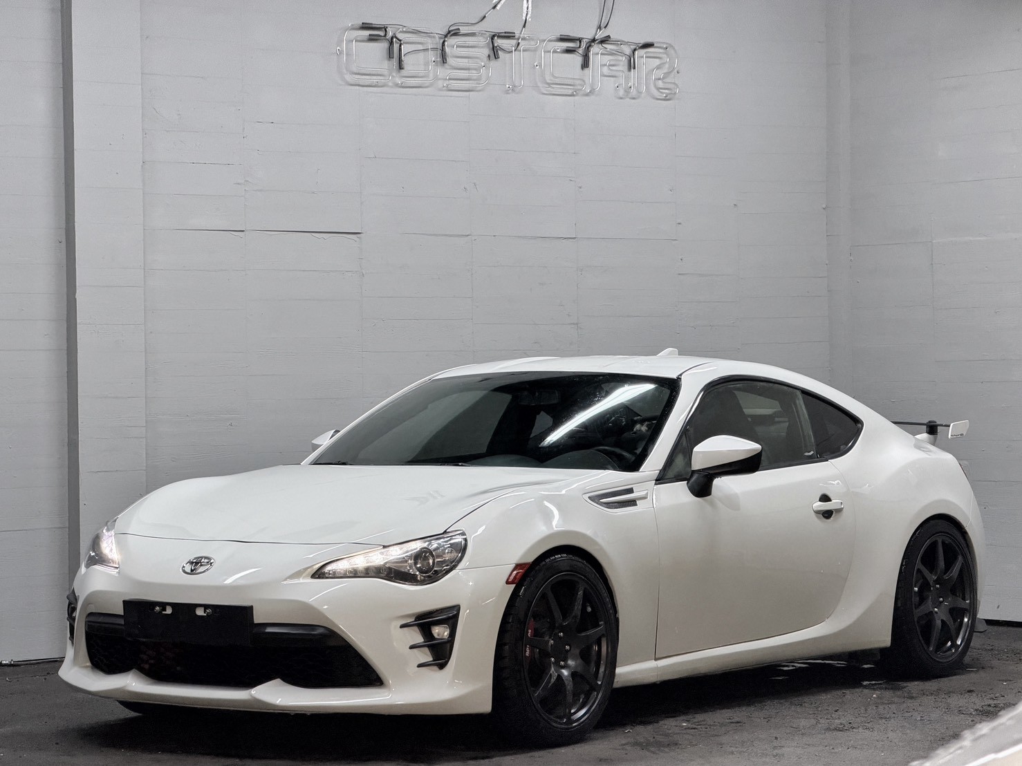 2017 Toyota 86 2.0 Limited 珍珠白