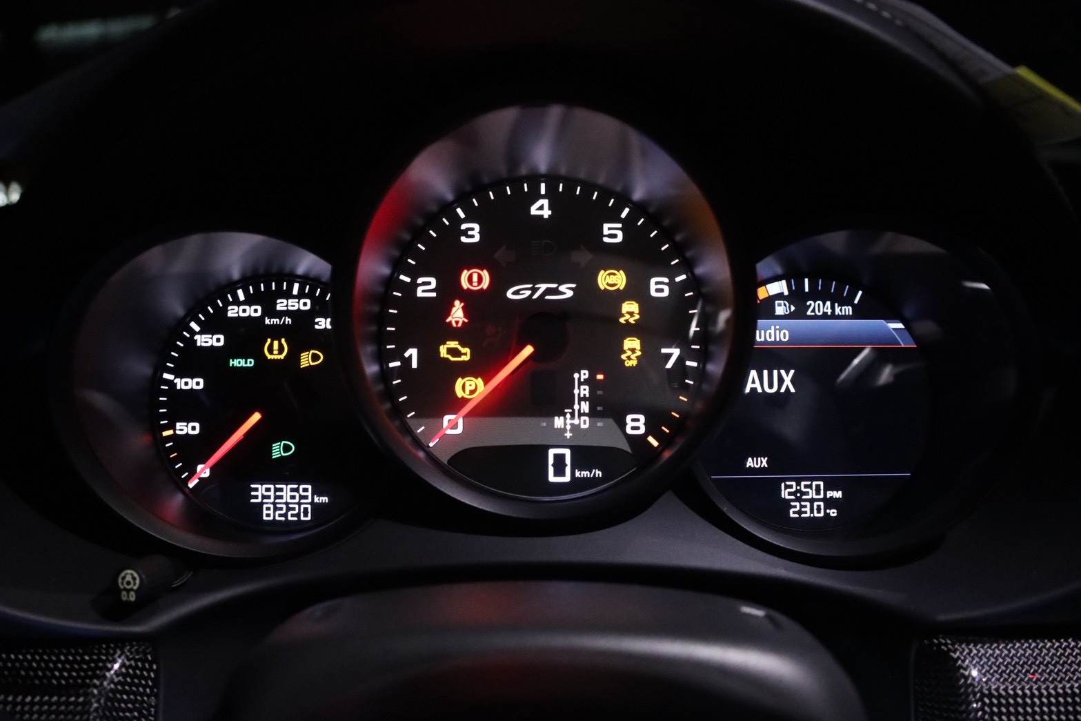 2018 Porsche 718 Boxster 2.5 GTS 午夜紫
