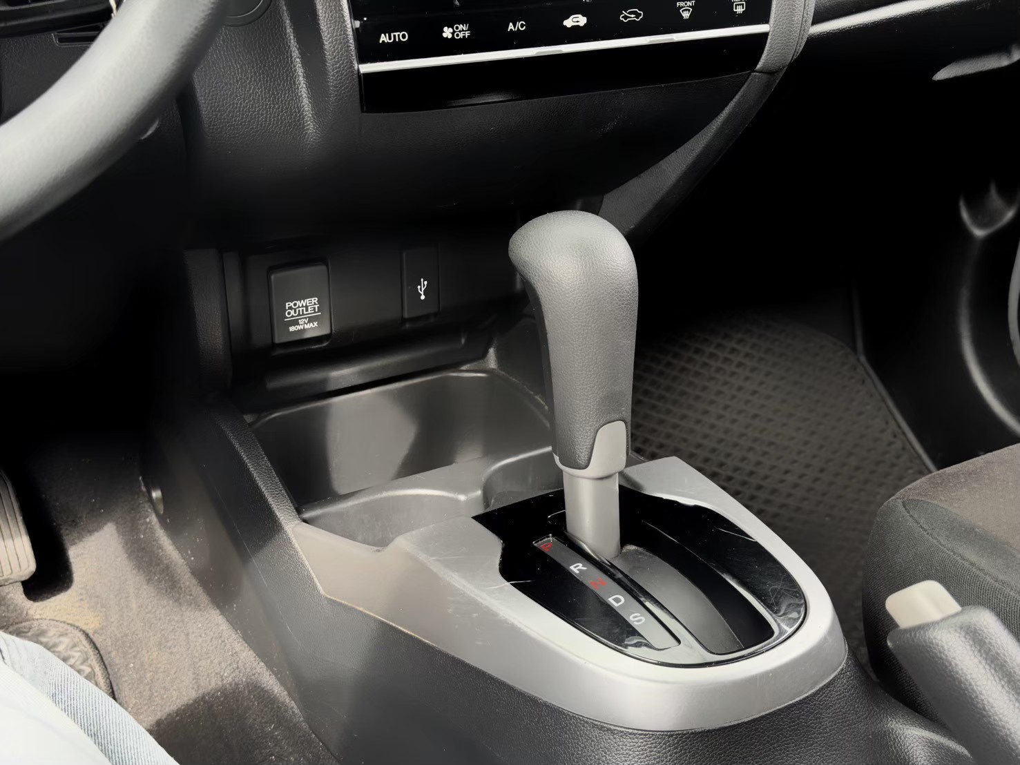 2017 Honda Fit 1.5 S 深鈦灰